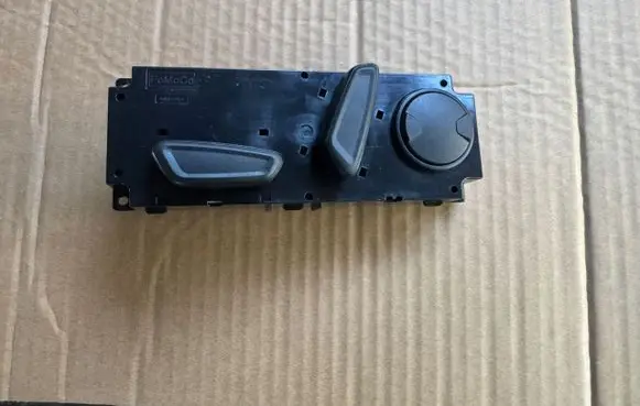 Seat control switch
