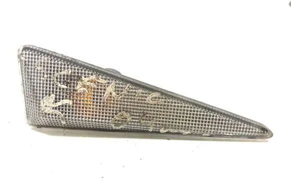 Renault Scenic II - Grand scenic II Front fender indicator light 0215100 8200027150