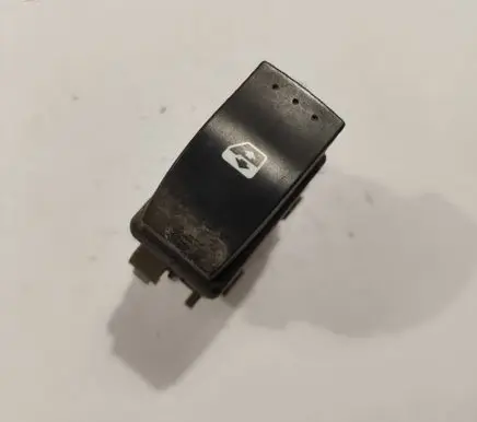 Renault Espace - Grand espace IV Electric window control switch 220510B