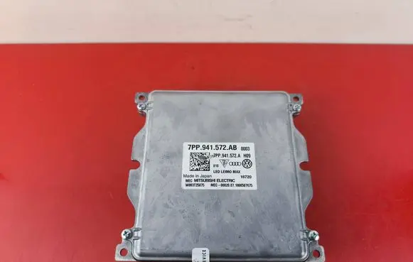 Audi A4 S4 B9 Headlight ballast module Xenon 7PP941572AB