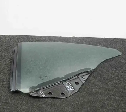 Mercedes-Benz SL R231 Rear side window M25 43R00049