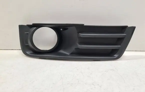 Ford Focus C-MAX Front fog light trim/grill 3M51R19952AD 3M51R19952