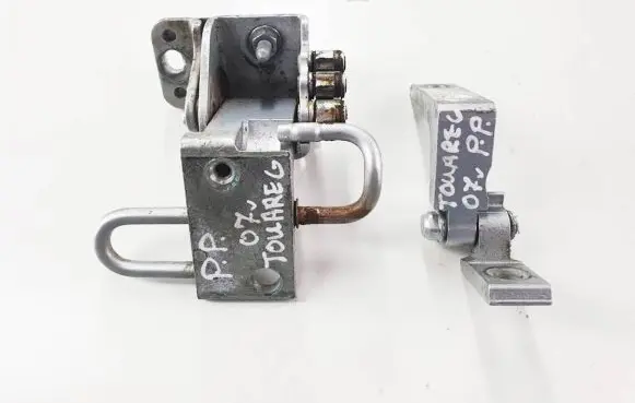 Front door hinge set