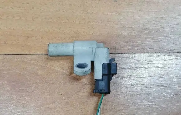 Peugeot 508 Camshaft position sensor 9665443580
