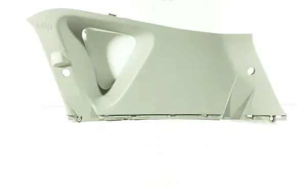 Toyota Verso (D)pillar trim (top) 624700F030 624700F040