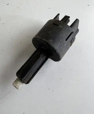 Mitsubishi Pajero Brake pedal sensor switch