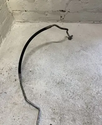 Dodge Nitro Air conditioning (A/C) pipe/hose