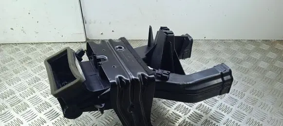 Mercedes-Benz GLE (W166 - C292) Other center console (tunnel) element A1668301600