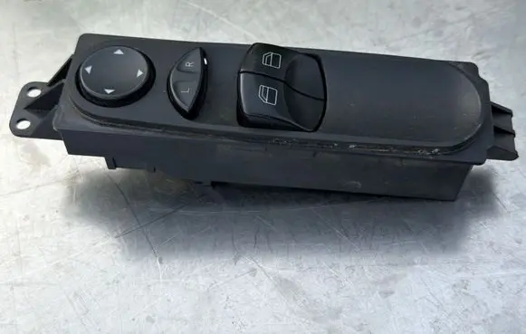 Mercedes-Benz Sprinter W906 Electric window control switch A9065451213 4688020 Q06ZGS002