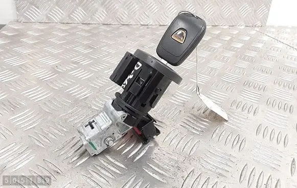 Dacia Duster II Ignition lock 487007938r