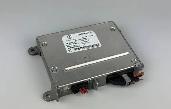 Mercedes-Benz E W211 Bluetooth control unit module A2118701885 DM60605737