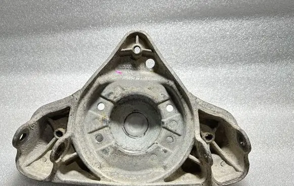 Audi A6 S6 C5 4B Coil spring mount 8D0412383E