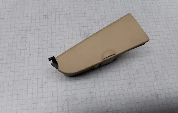 Volkswagen Touran I Rear door ashtray 1T0857309A