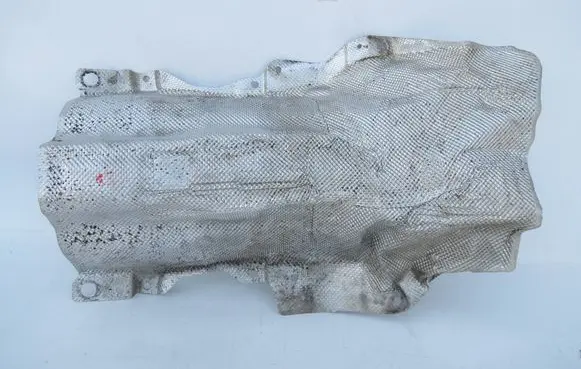 Volvo V70 Exhaust heat shield 