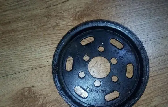 Audi A3 S3 8L Power steering pump pulley 038145255a