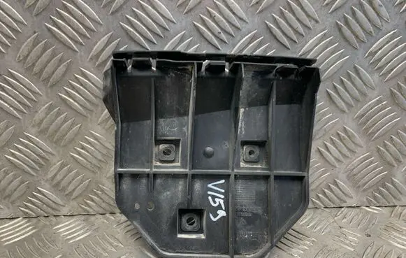 Volvo XC90 Rear bumper mounting bracket 30763019