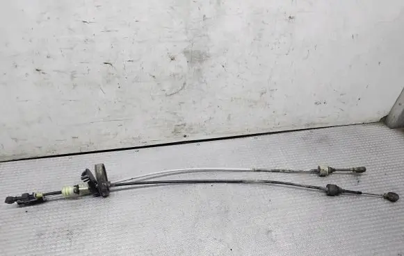 Opel Signum Gear shift cable linkage
