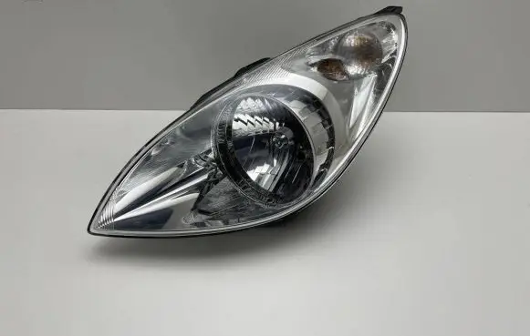 Hyundai i20 (PB PBT) Headlight/headlamp 921014P000 0103209900110