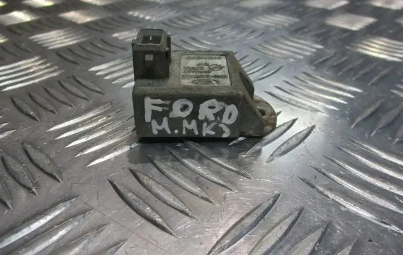 Ford Mondeo Mk III Combustion control unit/module 93AB-12A019-AB