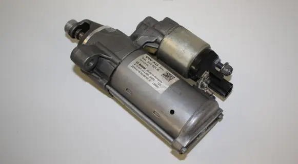 Audi A4 S4 B9 Starter motor 04L911021B