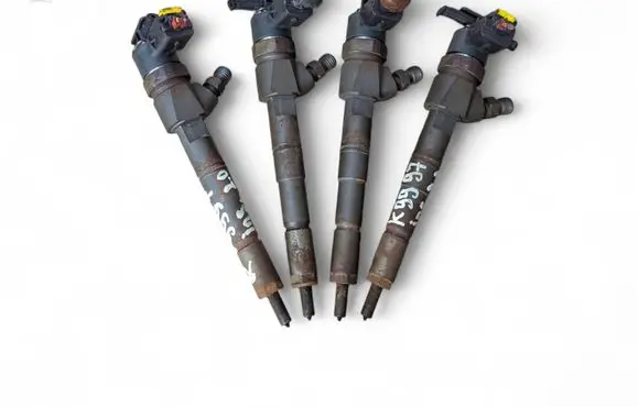Opel Insignia A Fuel injector 0445110423 55577668