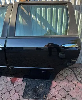 Fiat Croma Rear door