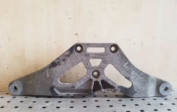 Audi A6 S6 C6 4F Rear differential/diff mount bracket 4F0599287