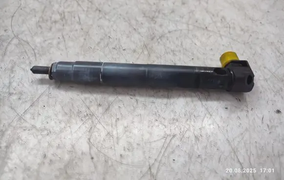 Fuel injector