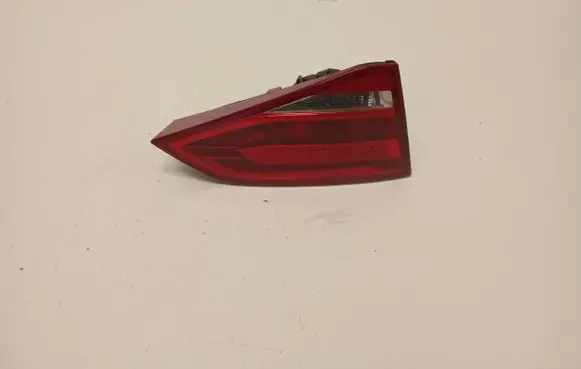 Audi A4 S4 B8 8K Tailgate rear/tail lights 8K5945093D 00968705