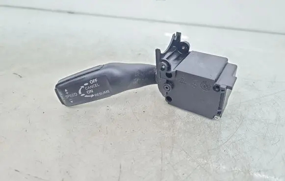 Audi A4 S4 B7 8E 8H Cruise control stalk 4E0953521