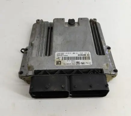 Land Rover Range Rover Velar Engine control unit/module H7A312C520FDC 0281034746
