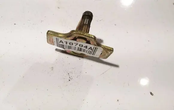 Chevrolet Aveo Front door lock loop/hook striker 