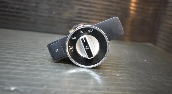 Mercedes-Benz E W212 Light switch A2125451104