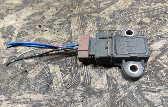 Mitsubishi Pajero Pinin Other control units/modules IFS J5T60572 0822