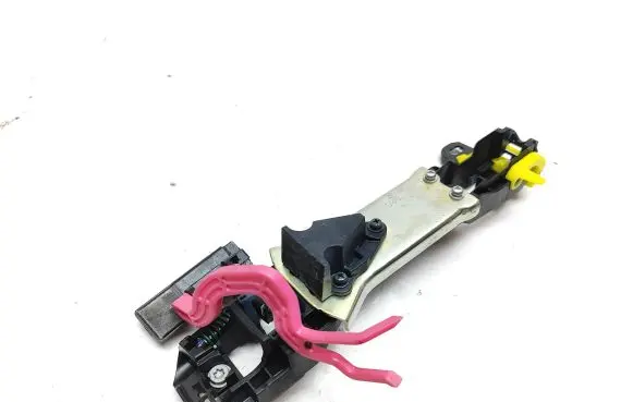 Lexus IS III XE30 Rear door exterior handle/bracket 