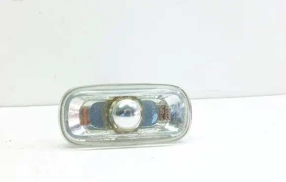 Audi A4 S4 B6 8E 8H Front fender indicator light 8E0949127