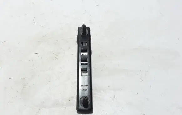Renault Trafic III (X82) Seat belt height adjuster 878242668R