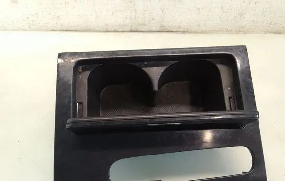 Honda Accord Cup holder front 