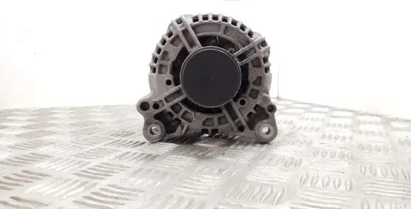 Audi Q3 8U Generator/alternator 03L903023