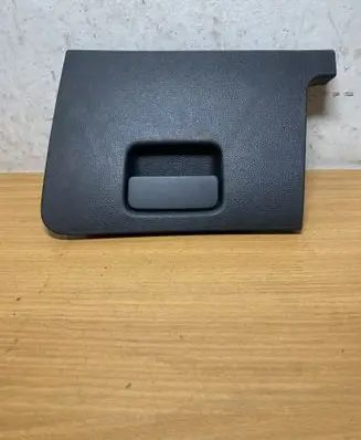 Volkswagen Golf VII Glove box 5G2857924 C1880