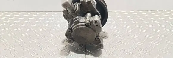 Mercedes-Benz S W220 Power steering pump 0024668601