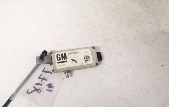 Cadillac CTS Antenna control unit 25723895