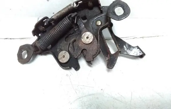 Nissan Note (E11) Engine bonnet/hood lock/catch