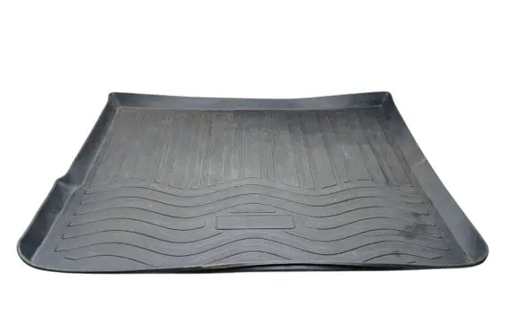 Volkswagen Touareg II Rubber trunk/boot mat liner 