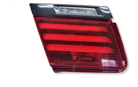BMW 7 F01 F02 F03 F04 Tailgate rear/tail lights 7300271