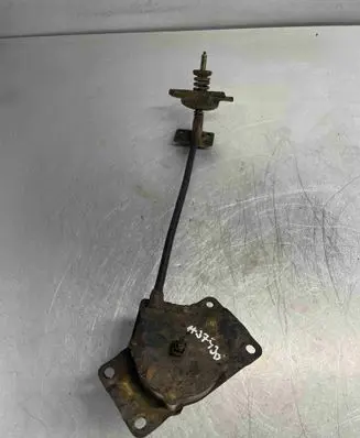 Hyundai Santa Fe Spare wheel mounting bracket 62850-2B000