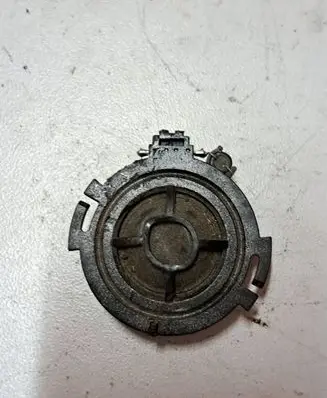 Audi A6 S6 C6 4F Front door high frequency speaker 4F0035399