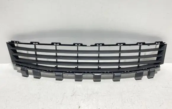 Renault Megane II Front grill 8200412379