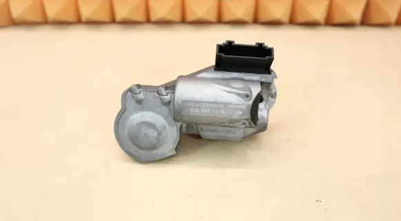 Mercedes-Benz CLK A209 C209 Steering wheel lock A0355457732 0355457732