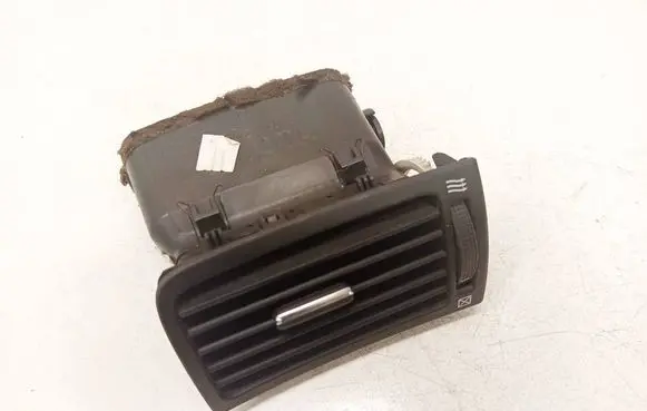 Toyota Avensis T250 Dash center air vent grill 8518